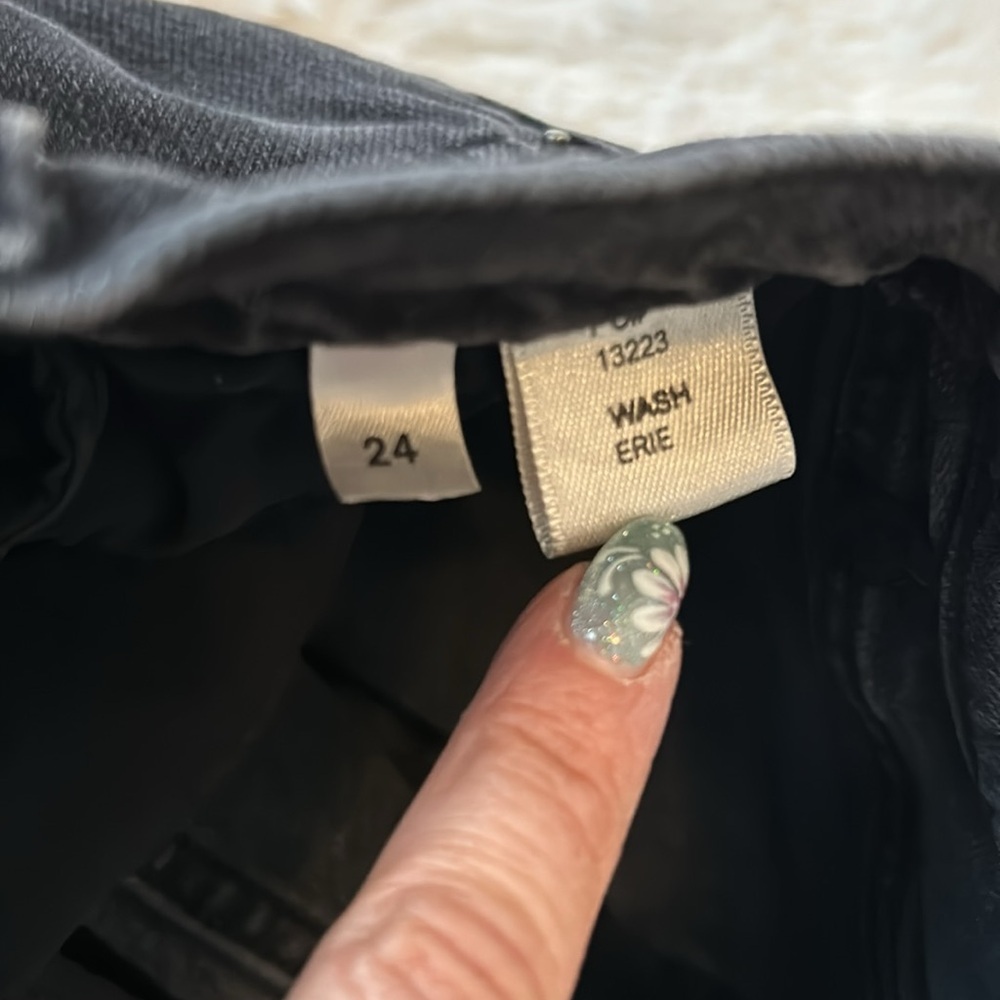 Reformation Erie Wash Skinny Jeans Washed Black - Picture 8 of 9